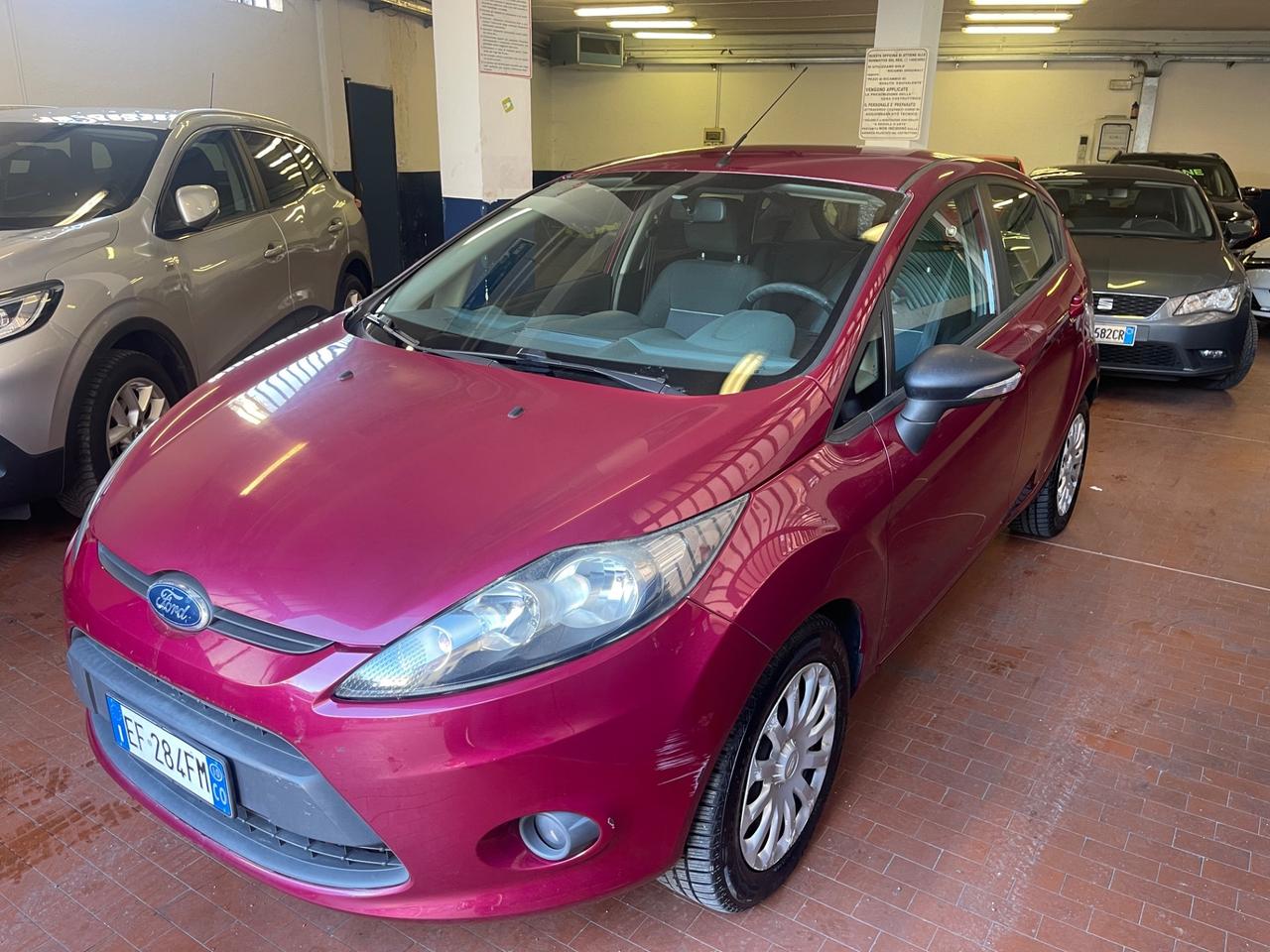 Ford Fiesta 1.4 5 porte Bz.- GPL Titanium