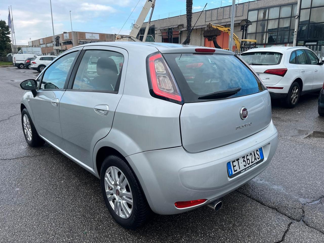 Fiat Punto 1.3 MJT II 75 CV 5