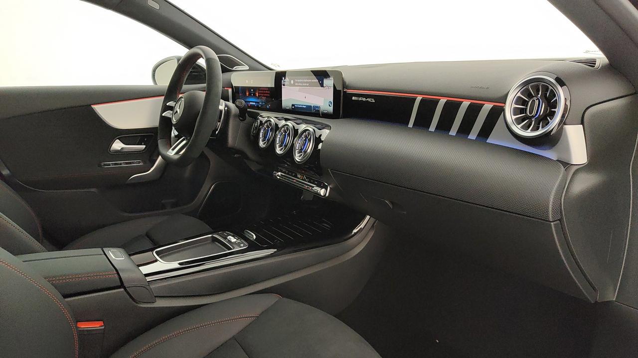 Mercedes-Benz Mercedes-AMG A 35 4MATIC