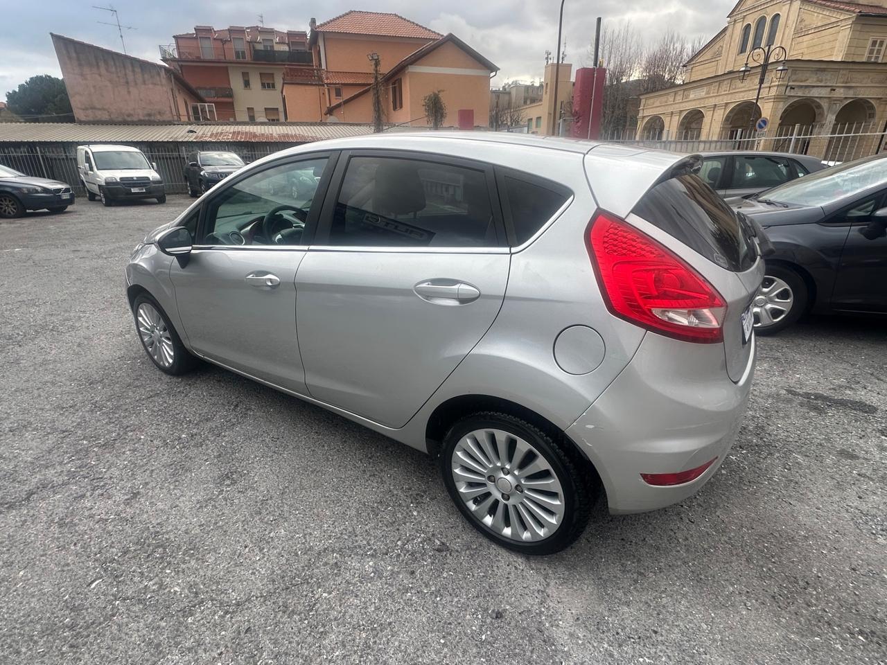 Ford Fiesta 1.2 82 CV 5 porte Titanium