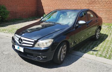 Mercedes-benz C 220 C 220 CDI BlueEFFICIENCY Avantgarde