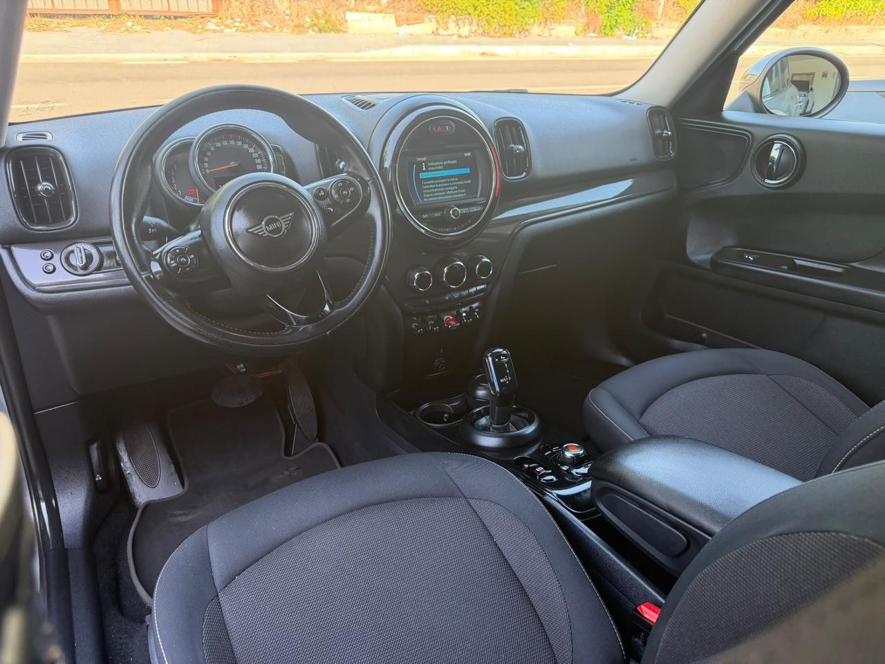 Mini Cooper D Countryman 1.5 One Hype