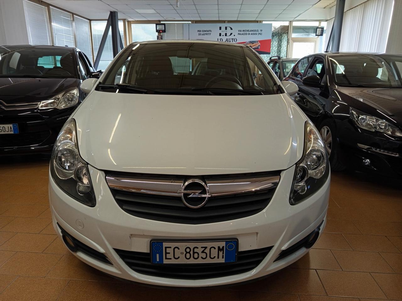 Opel Corsa 1.2 BENZINA-GPL, 156 Mila chilometri ok neopatentati