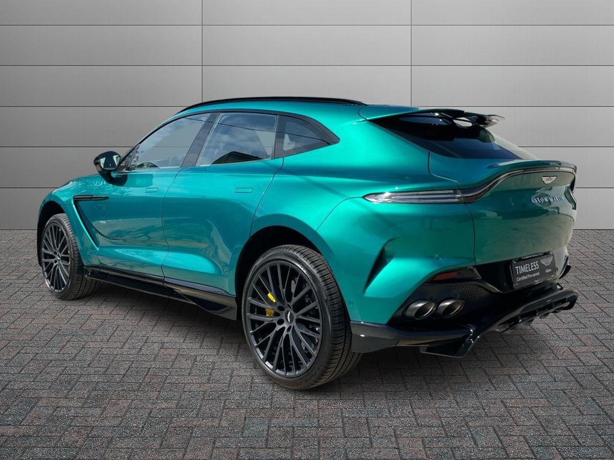 ASTON MARTIN DBX707 4.0