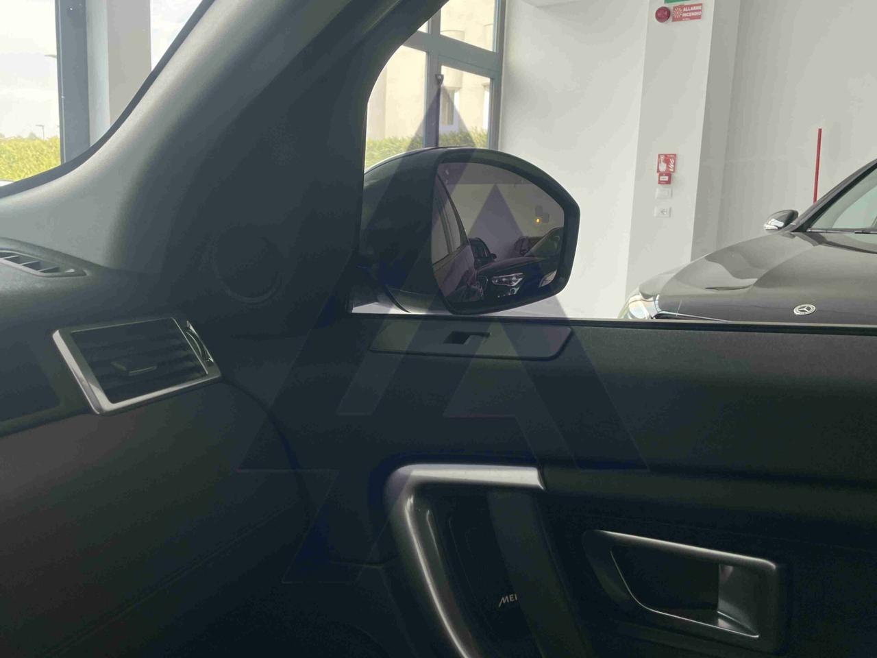 Land Rover Discovery Sport 2.0 TD4 150 CV HSE