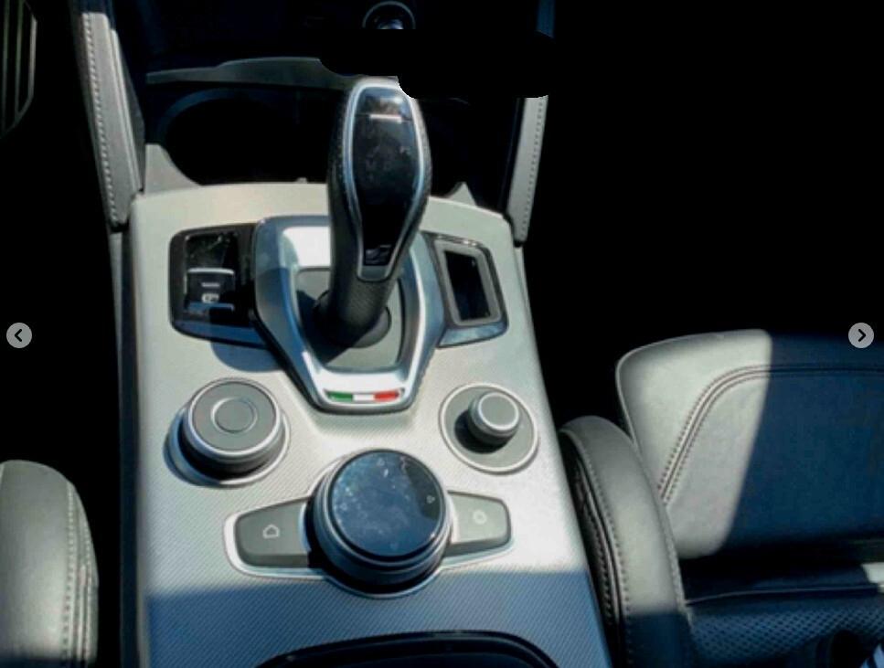 Alfa Romeo Stelvio 2.2 Turbodiesel 210 CV AT8 Q4 Veloce F1 UNIPRO IVA DEDUCIBILE PREZZO VERO