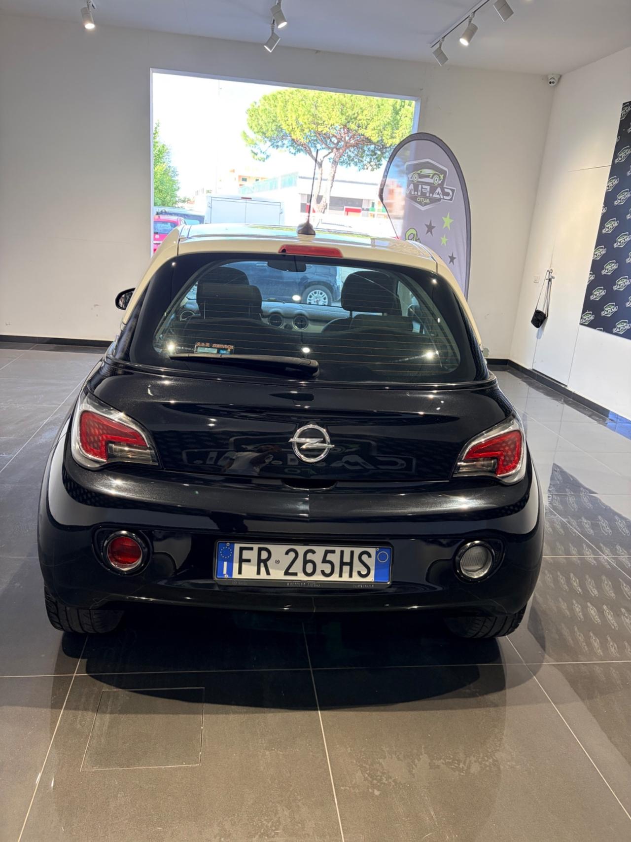 Opel Adam 1.4 87 CV GPL Tech Jam