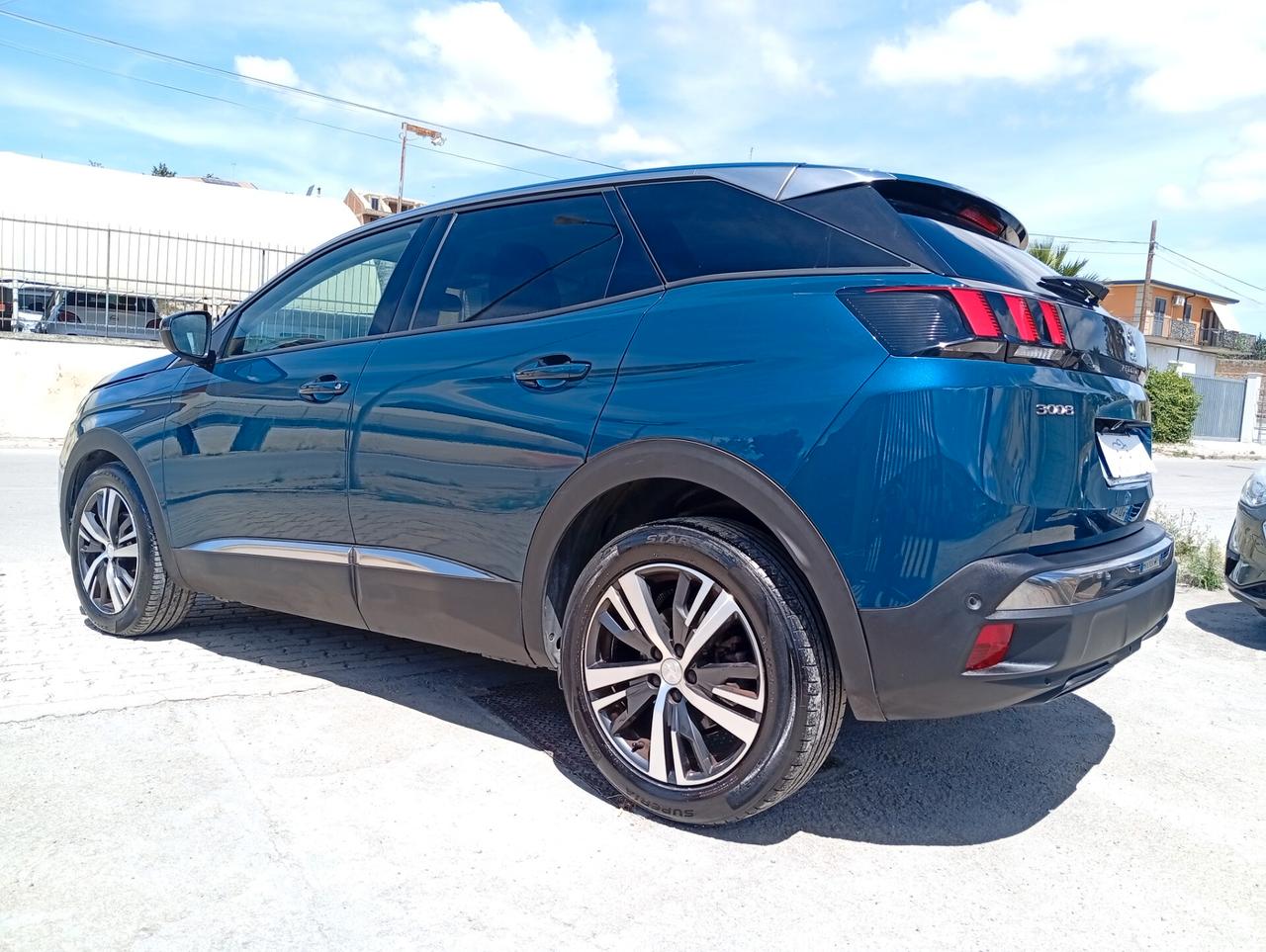 Peugeot 3008 BlueHDi 130 S&S EAT8 Allure Pack