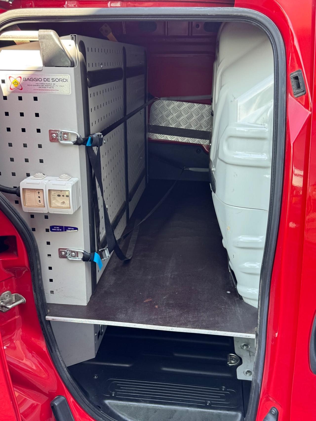 Fiat Fiorino 1.3 MJT 95CV Cargo Adventure ALLESTITO OFFICINA
