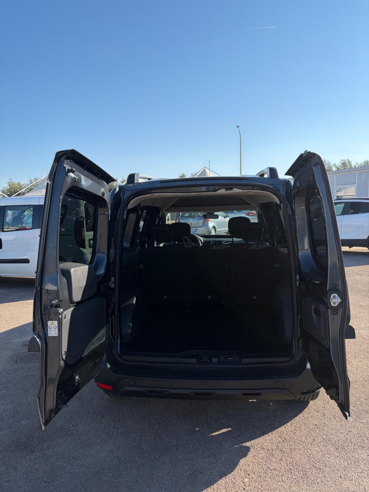 Dacia Dokker 1.5 Blue dCi Serie Speciale Wow