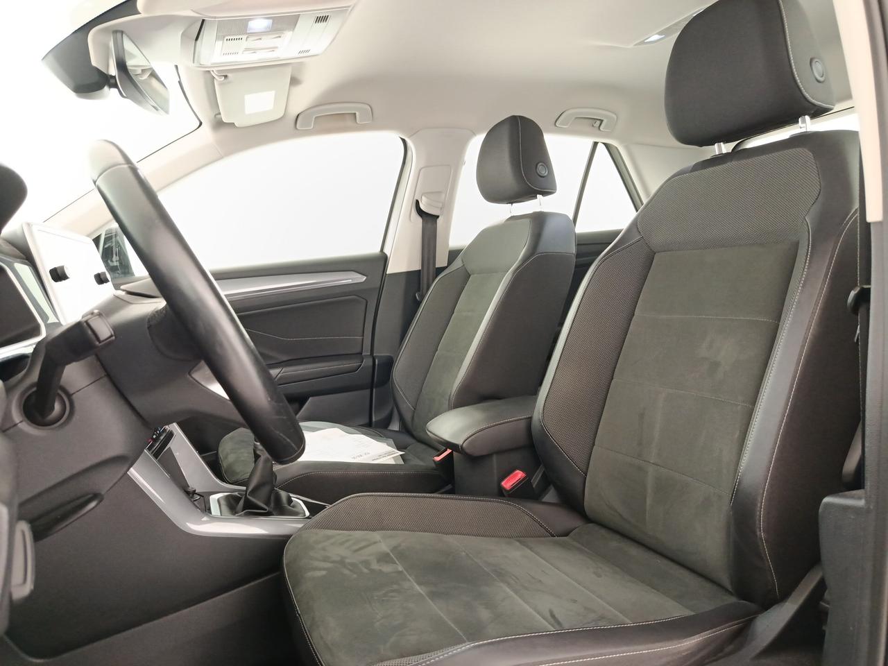 VOLKSWAGEN T-Roc - T-Roc 1.0 TSI Style