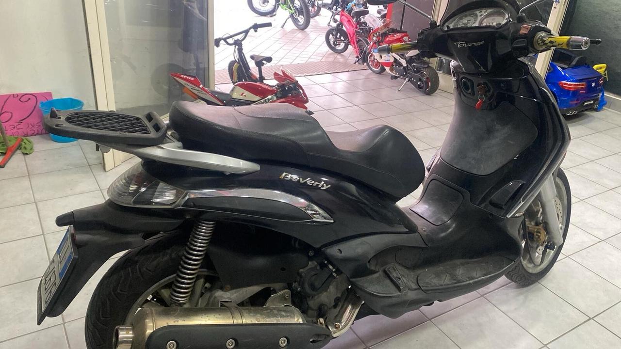 Piaggio Beverly 400 i.e.