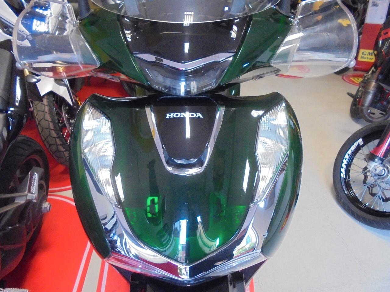 Honda SH 150 ABS VETRO