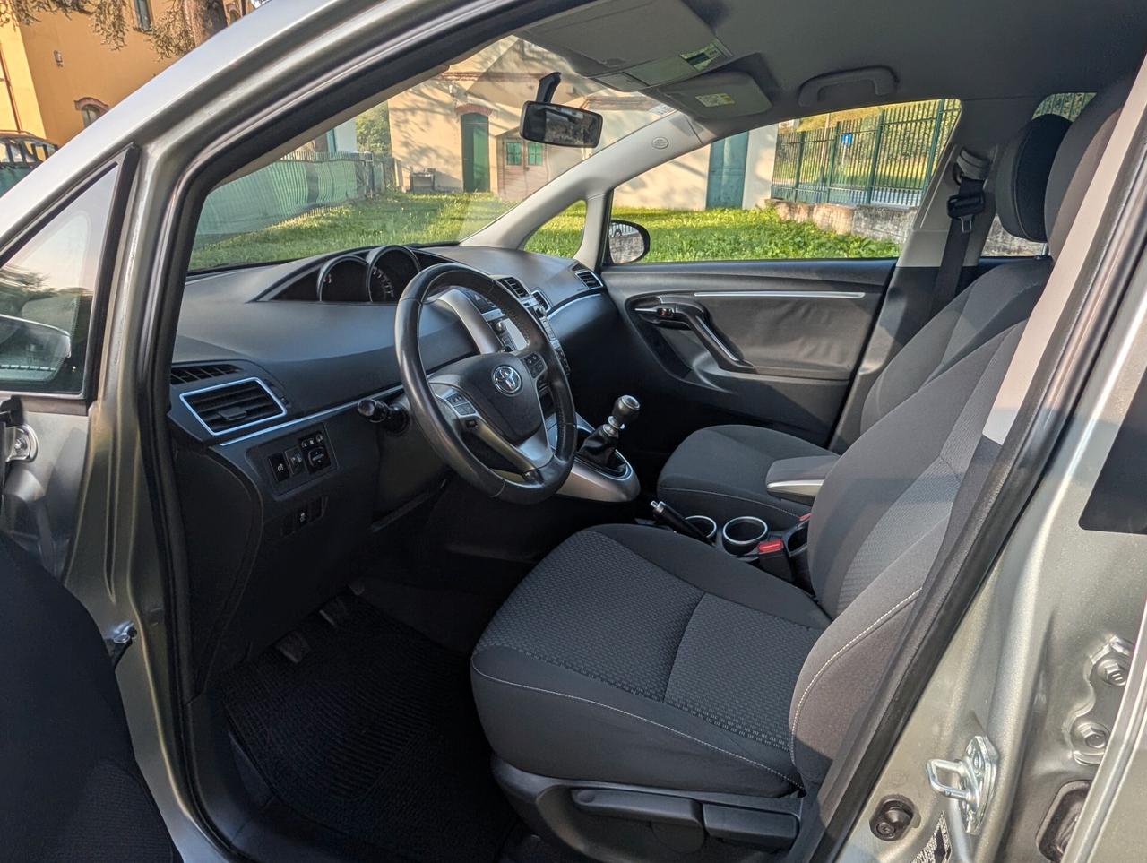 Toyota Verso 1.6 Style 7 posti UNICO PROPRIETARIO TAGL. CERT.