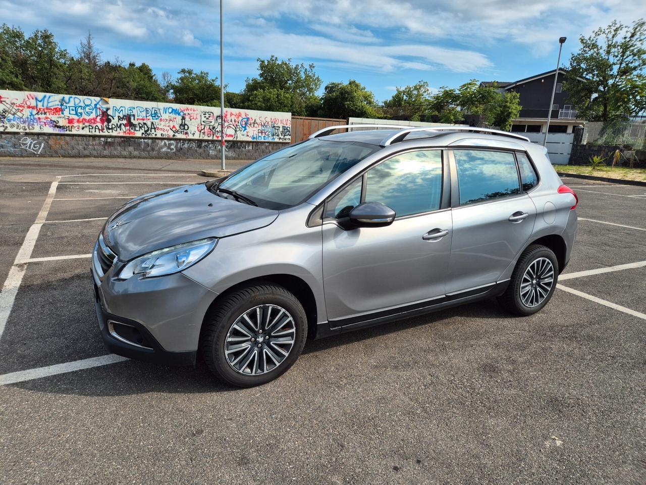 Peugeot 2008 1.6 e-HDi 92 CV Stop&Start Allure