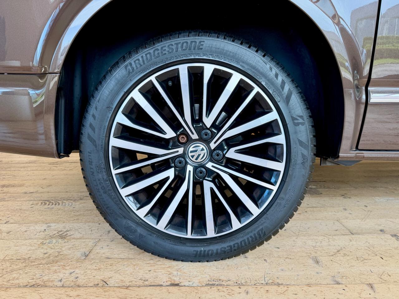 Volkswagen Multivan 2.0 TDI 199CV DSG SIX GENERATION