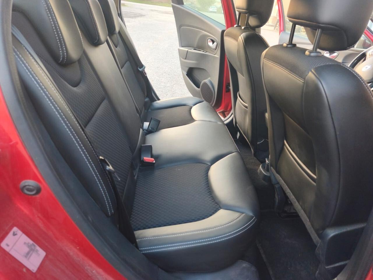 Renault Clio 2018---1.0 Benzina