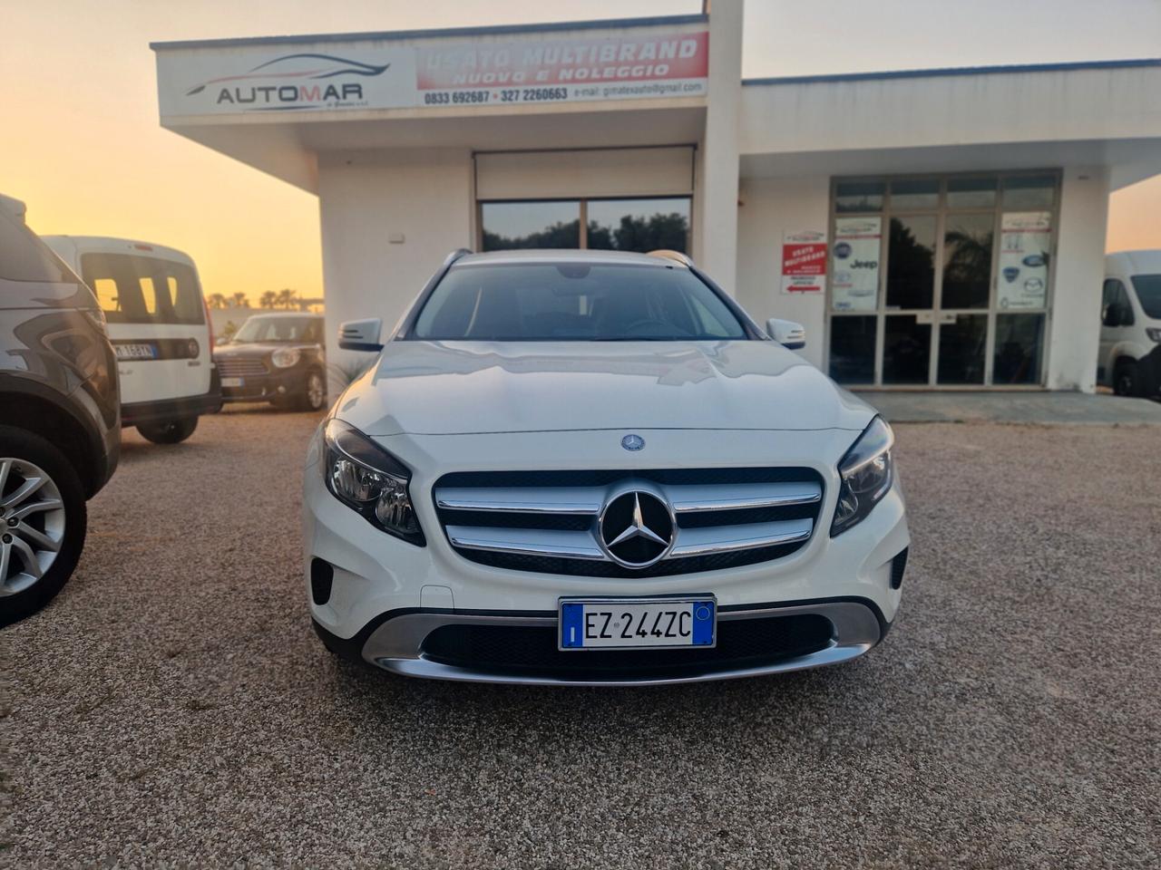 Mercedes-benz GLA 180 d Premium