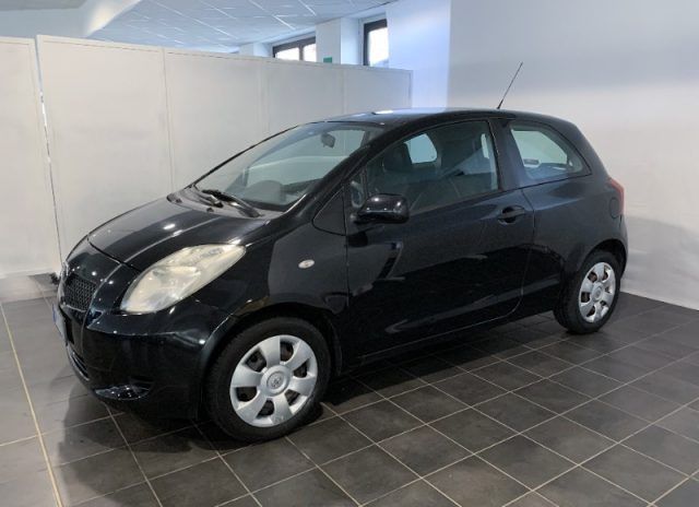 TOYOTA Yaris 1.3 3 porte