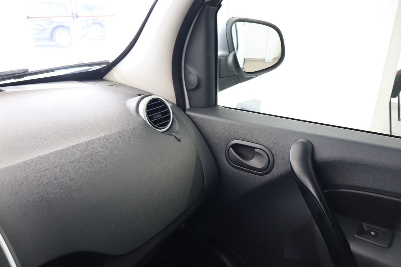 RENAULT KANGOO EXPRESS 1.5 DCI 75 CV 3 POSTI - SCAFFALATURA INTERNA - PIANALE ANTISCIVOLO