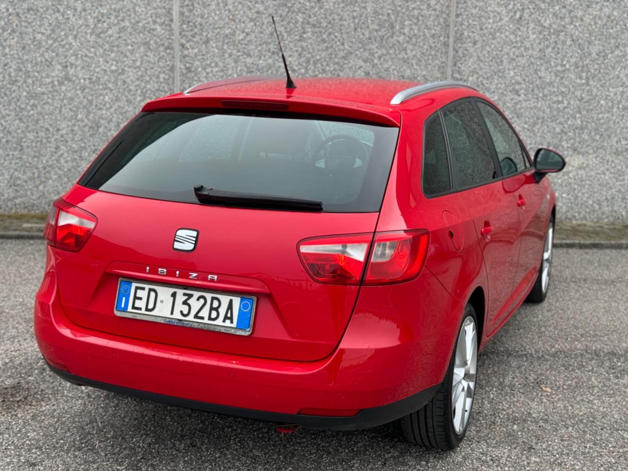 Seat Ibiza ST 1.6 TDI 105 CV CR DPF Sport