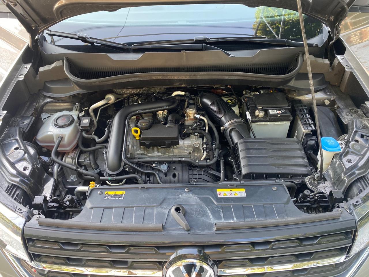 Volkswagen T-Cross 1.0 TSI 110 CV DSG Style NEOPATENTATI!!!