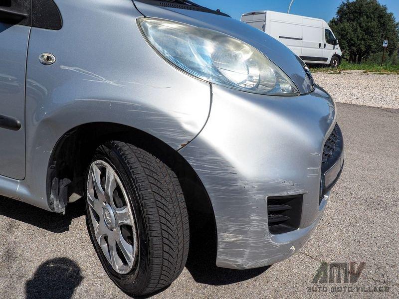Peugeot 107 1.0 68CV 5p. Sweet Years 2Tronic