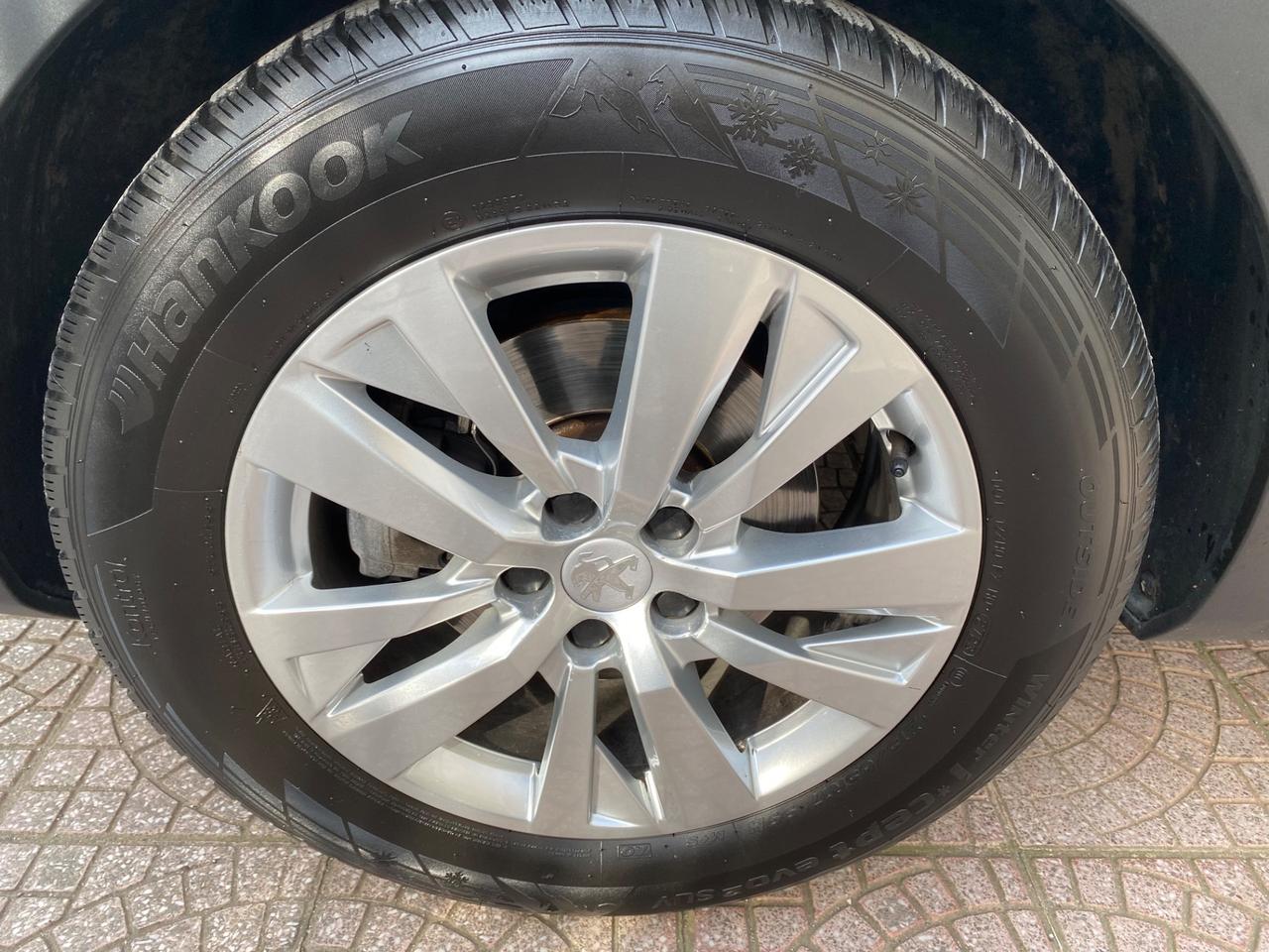 Peugeot 3008 BlueHDi 120 S&S Active