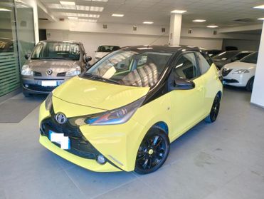 Toyota Aygo 5 Porte Aygo 5p 1.0 x-wave m-mt my15