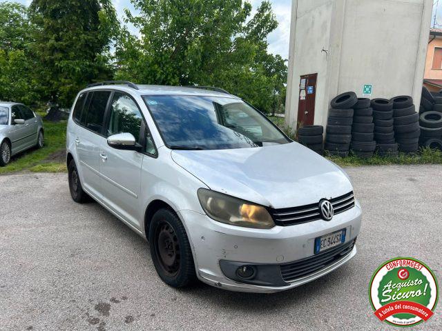 VOLKSWAGEN Touran 1.6 TDI DSG Comfortline 7 POSTI