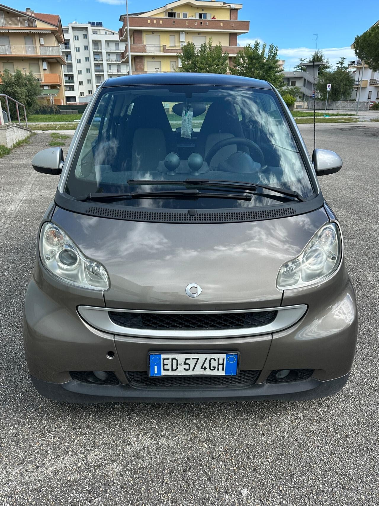 Smart ForTwo 1000 52 kW MHD 2010
