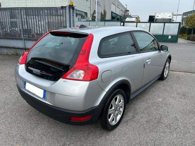 VOLVO C30 2.0 Momentum *FINANZIABILE* *GARANTITA*