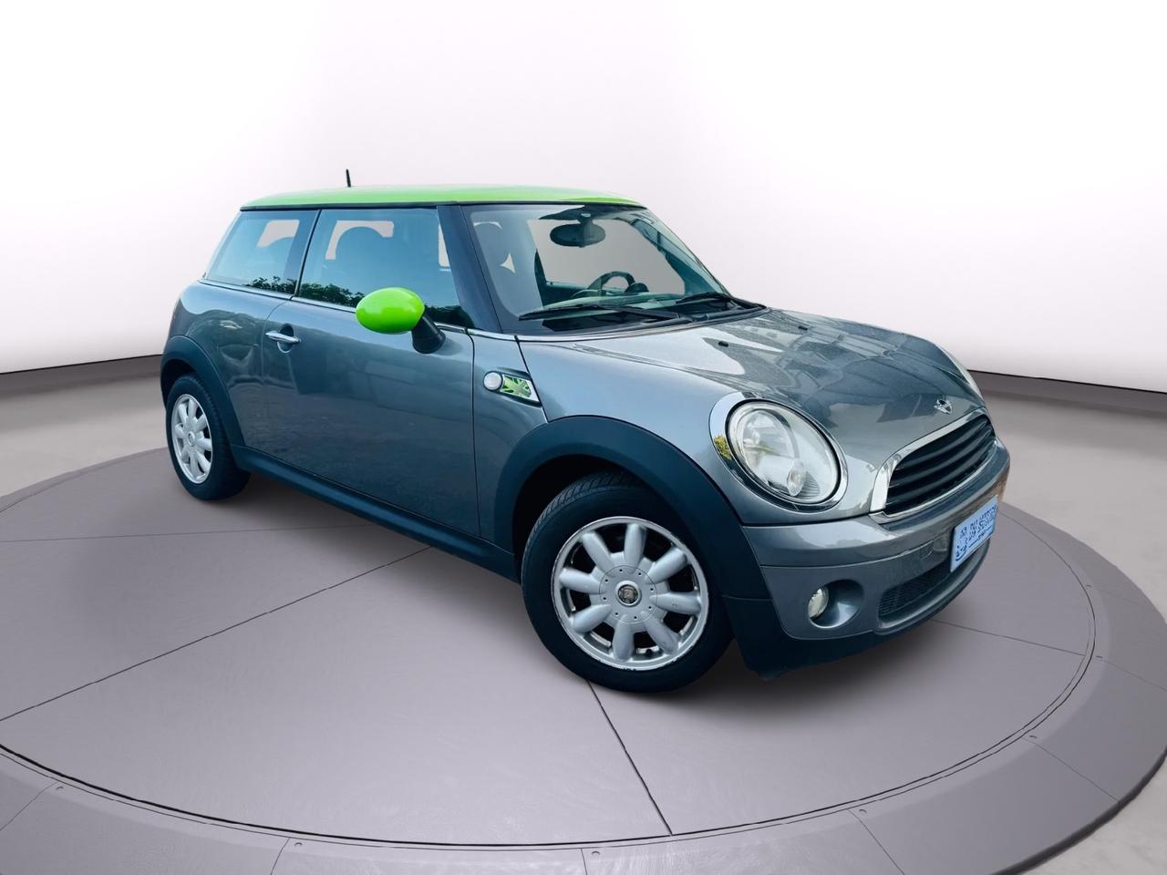 Mini 1.6 16V One (55kW)