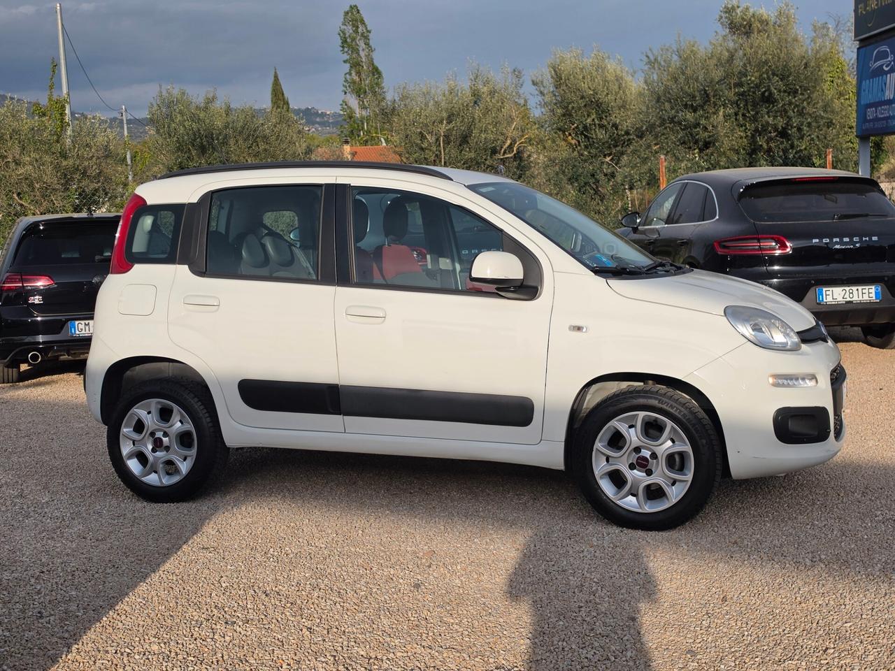 Fiat Panda 0.9 TwinAir Turbo Natural Power Lounge