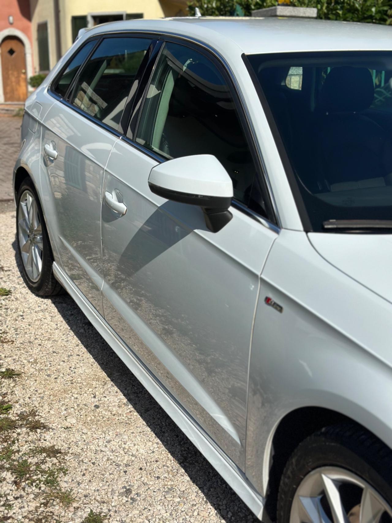 Audi A3 1.6 TDI SLINE KMCERT GARANZ UNICOPR