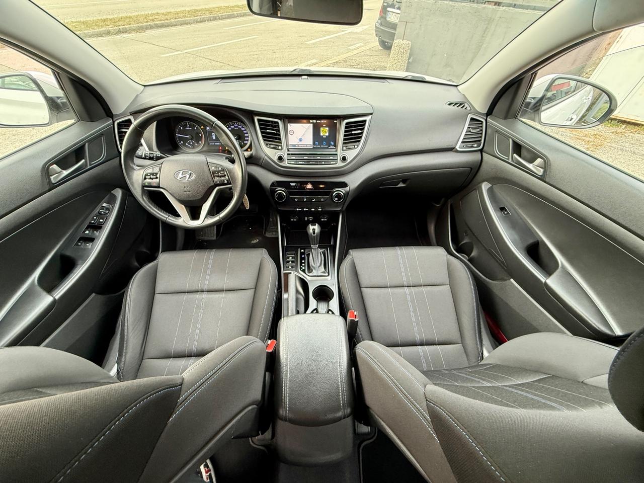 Hyundai Tucson 1.7 CRDi DCT Sound Edition AUTOM.