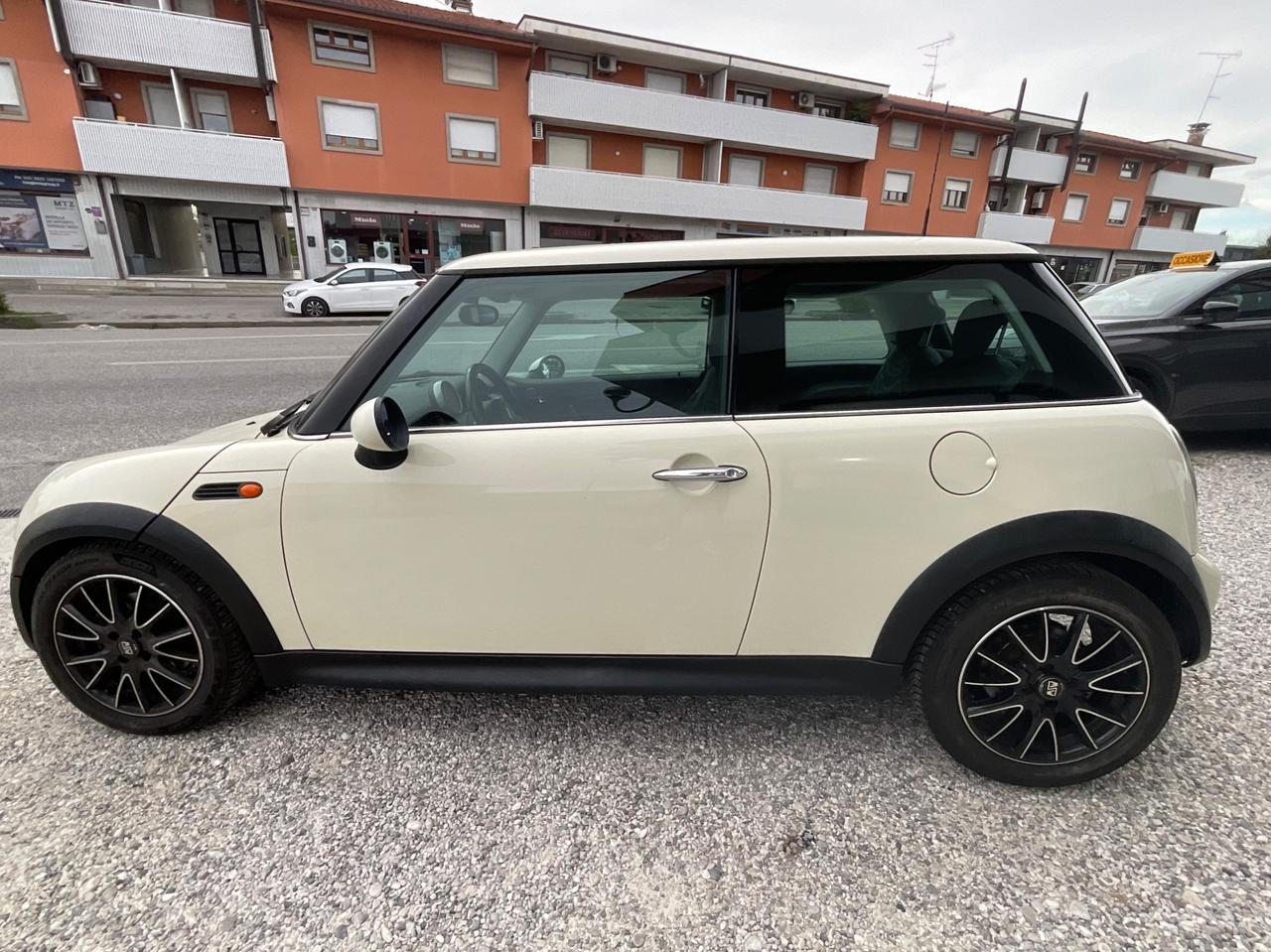 Mini 1.4 tdi One D