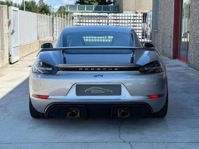 Porsche Cayman 718 4.0 GT4