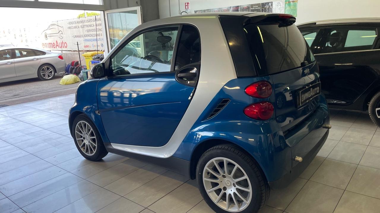 Smart ForTwo 1000 52 kW coupé passion