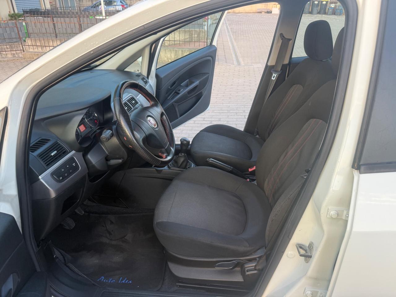 Fiat Punto 1.3 MJT II 75 CV 5 porte