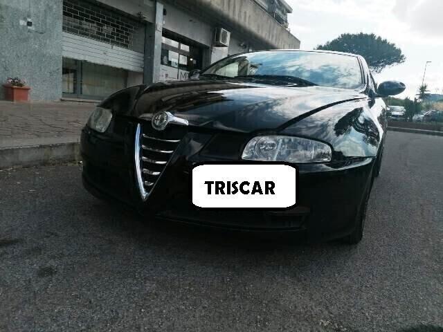 Alfa Romeo GT 3.2 V6