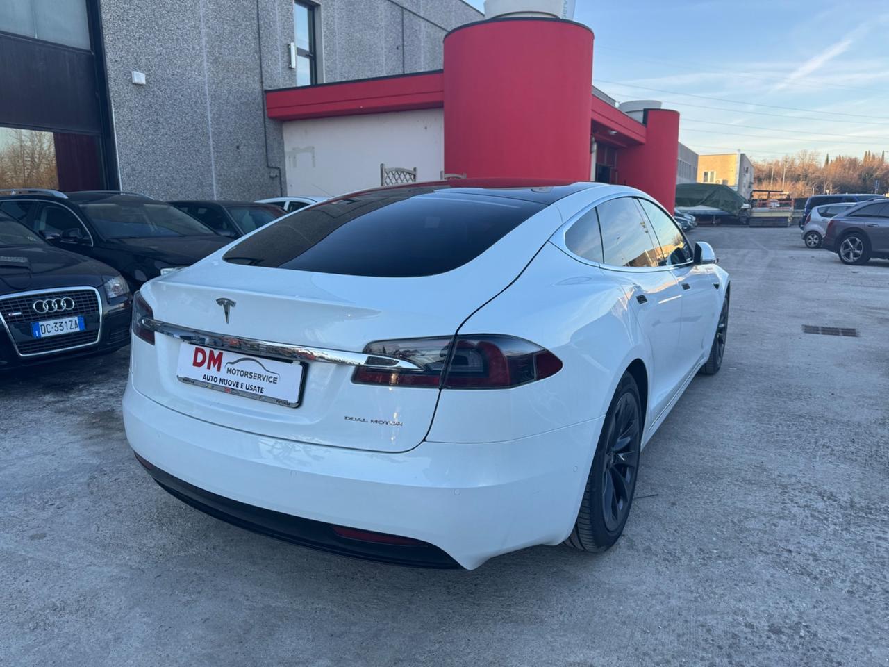 Tesla Model S 100kWh Long Range Dual Motor AWD