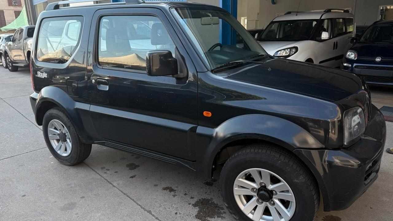 Suzuki Jimny 1.3i 16V cat 4WD Special