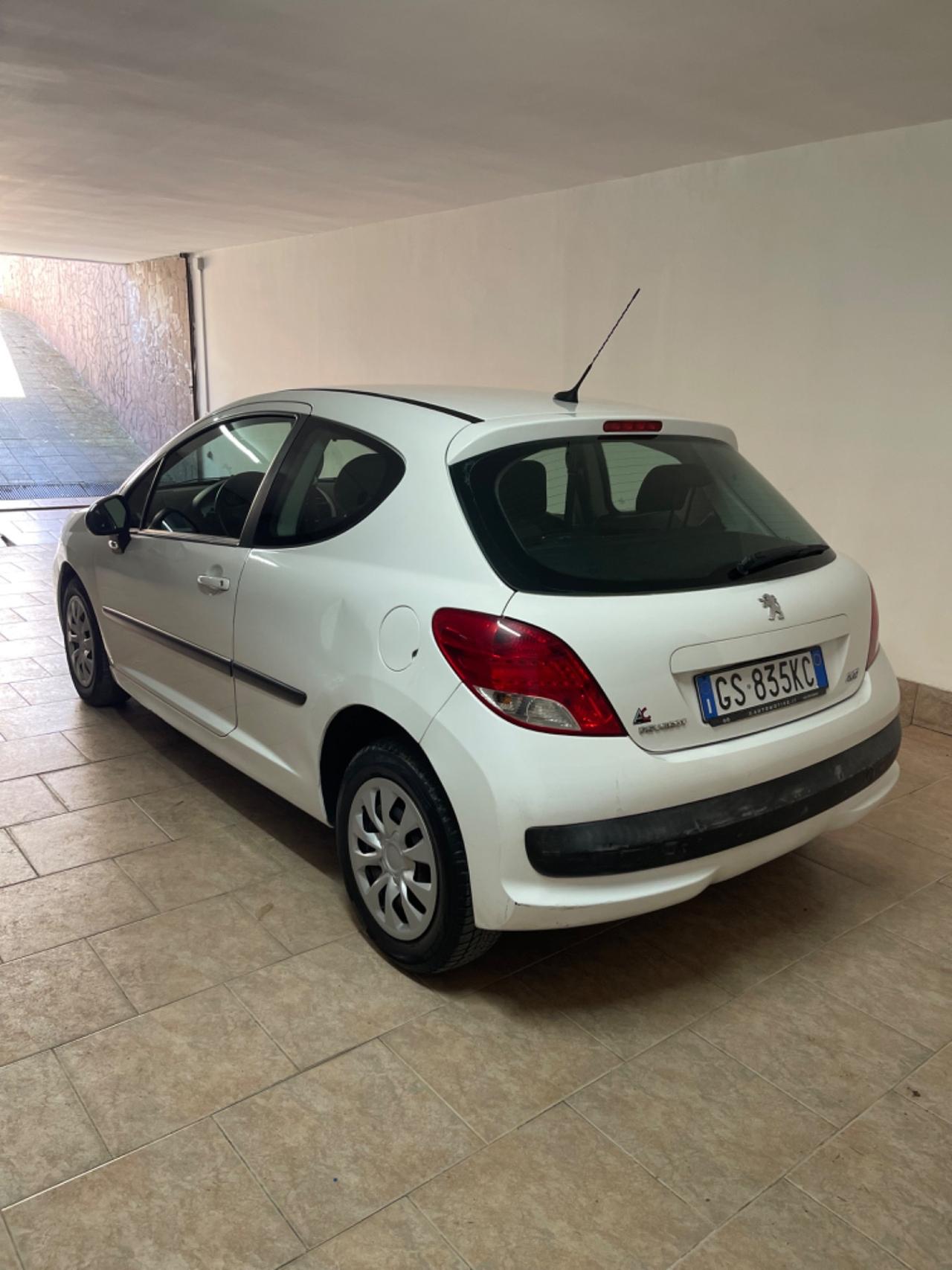 Peugeot 207 1.4 8V 75CV 3p. Energie Sport ECO GPL