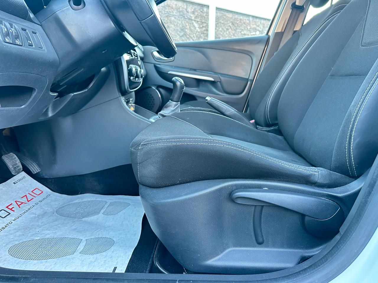 Renault Clio 1.5 dCi 8V 75CV 5 porte Costume National