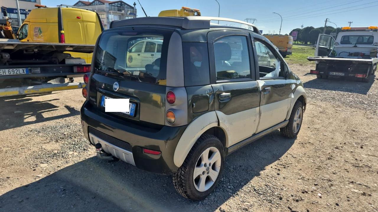Fiat Panda 1.3 MJT 16V 4x4 Cross