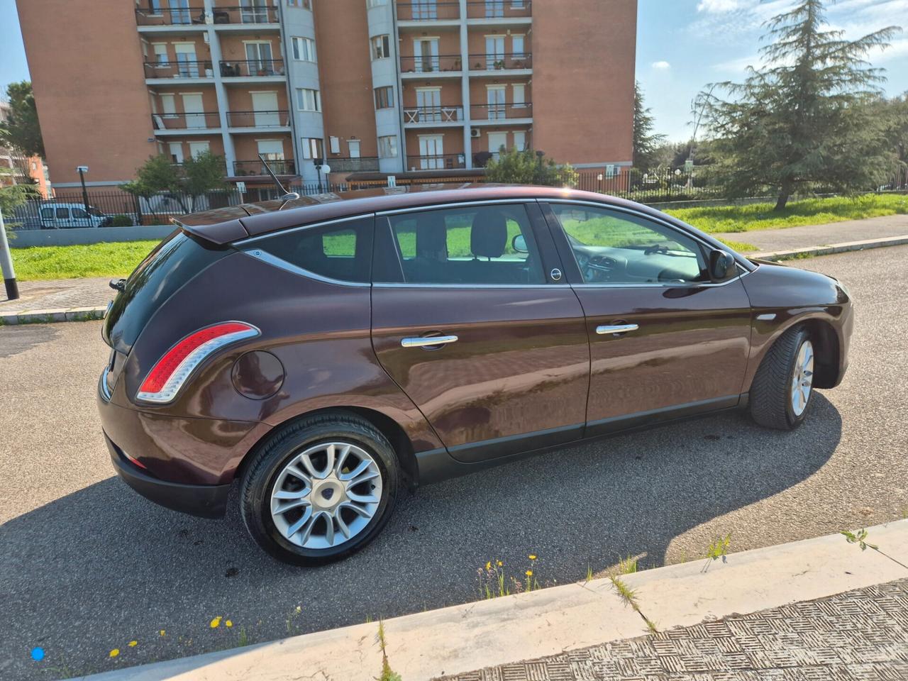 Lancia Delta ecochic 1.4 T-Jet 120 CV gpl anno 2013