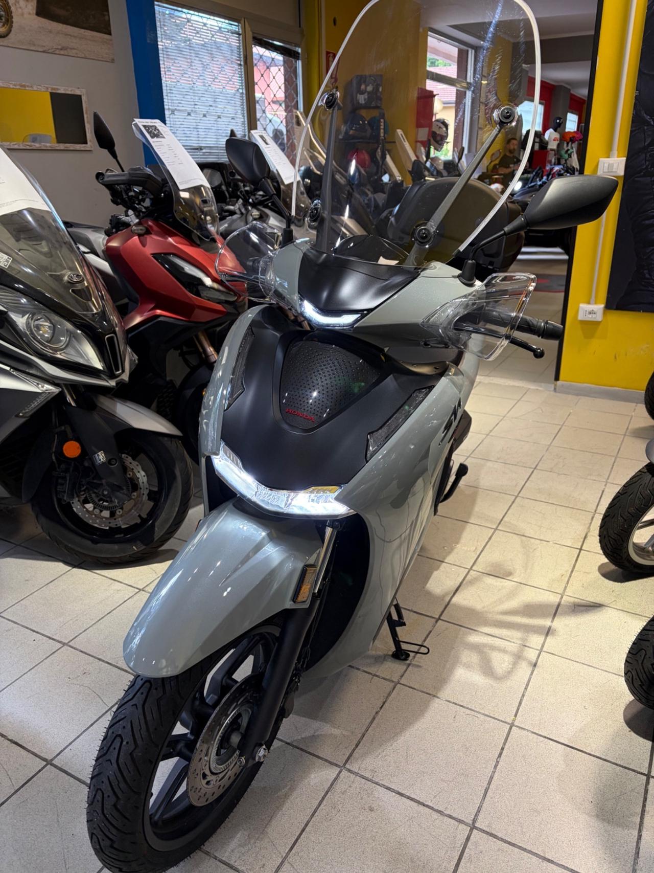 Honda SH 350 Sport - 2026