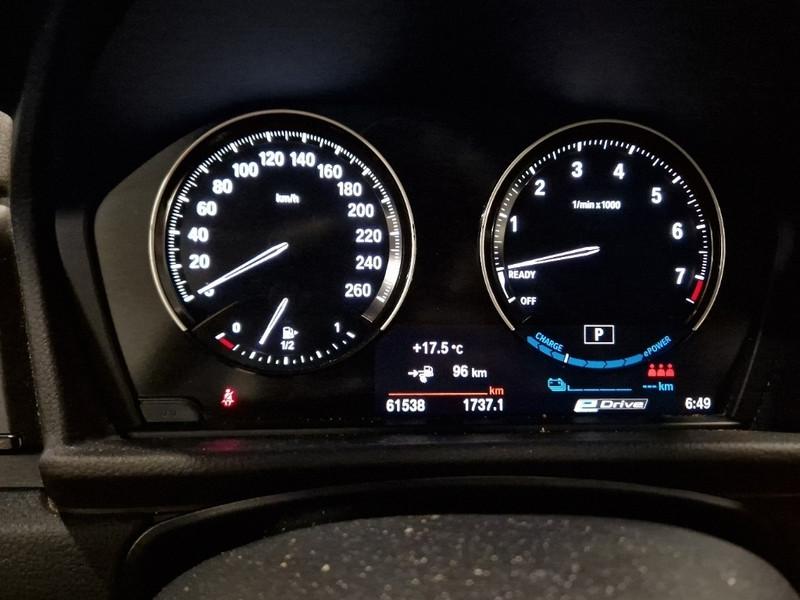BMW 225 e ACTIVE TOURER iPerformance Business autom.