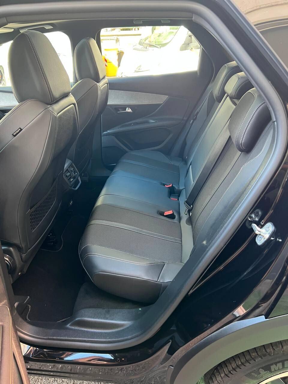 Peugeot 3008 BlueHDi 130 S&S EAT8 GT Pack tetto apribile